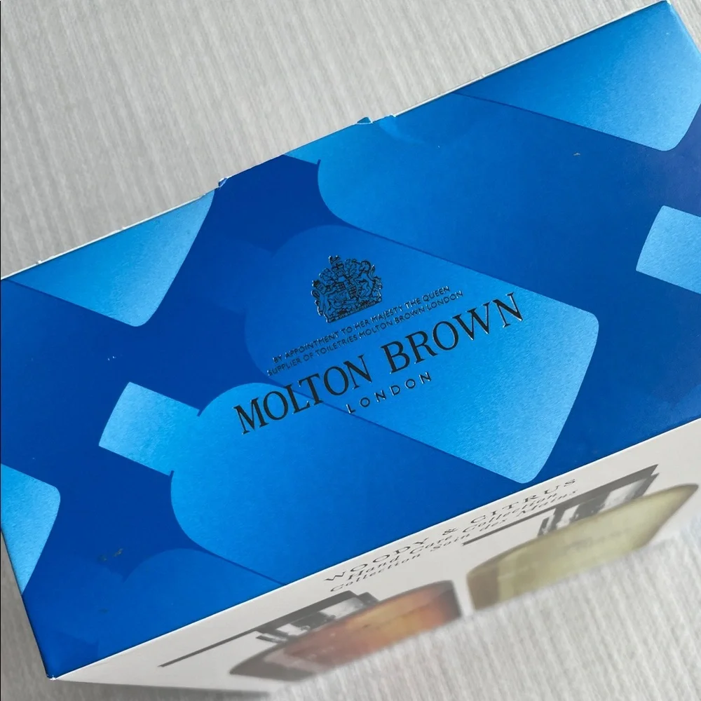 Molton Brown Woody & Citrus Hand care collection